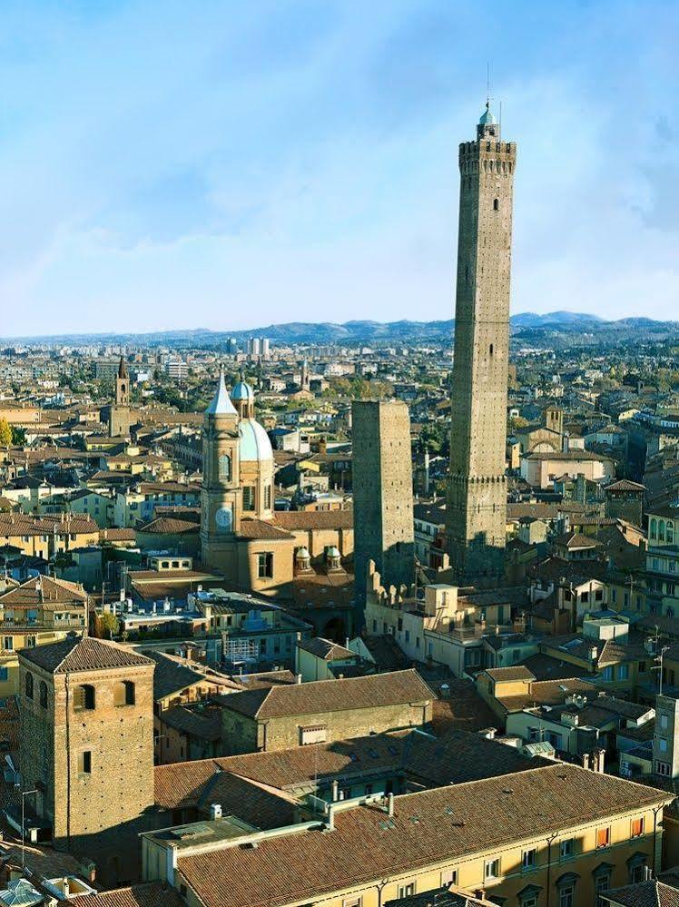 Stazione Centrale 2 Bologna Eksteriør billede